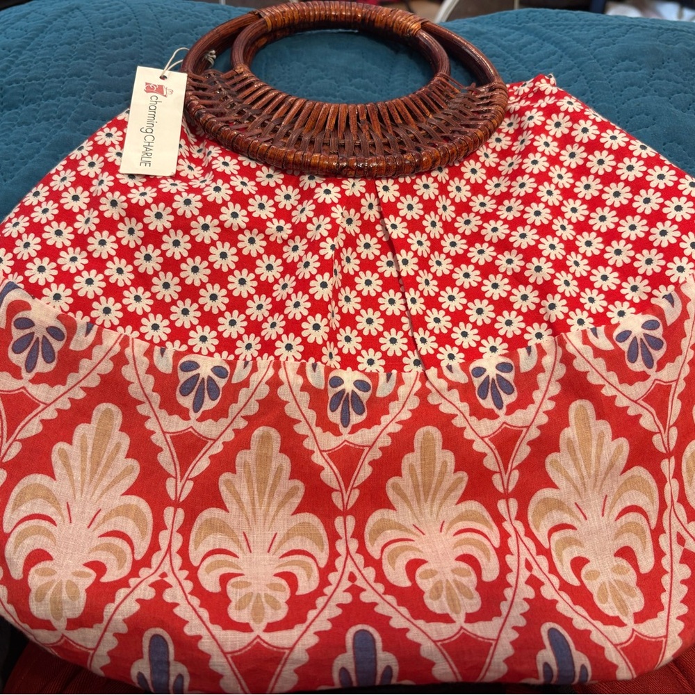 The Charming Charlie Red and Cream Floral Tote Bag NWT
